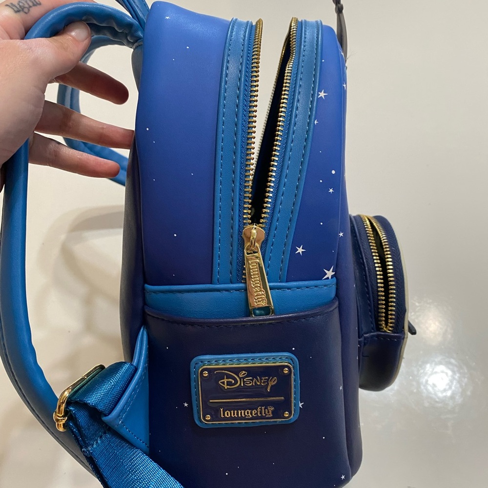 Loungefly Peter Pan Backpack - Picture 7 of 9